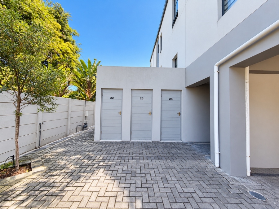2 Bedroom Property for Sale in Table View Western Cape
